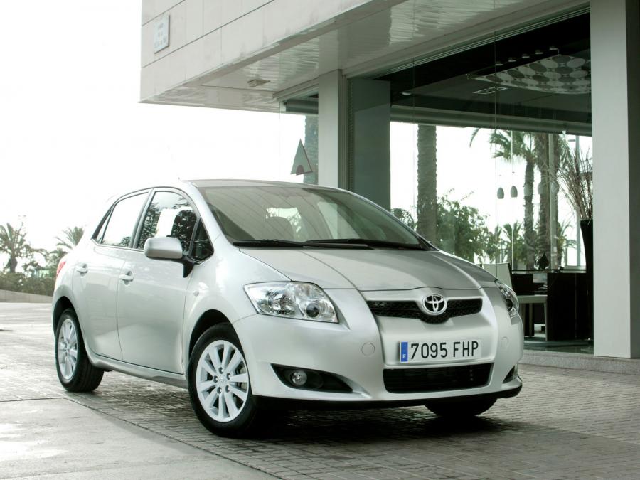  Toyota Auris 5-Door 2007 года  (фото 8 из 30)